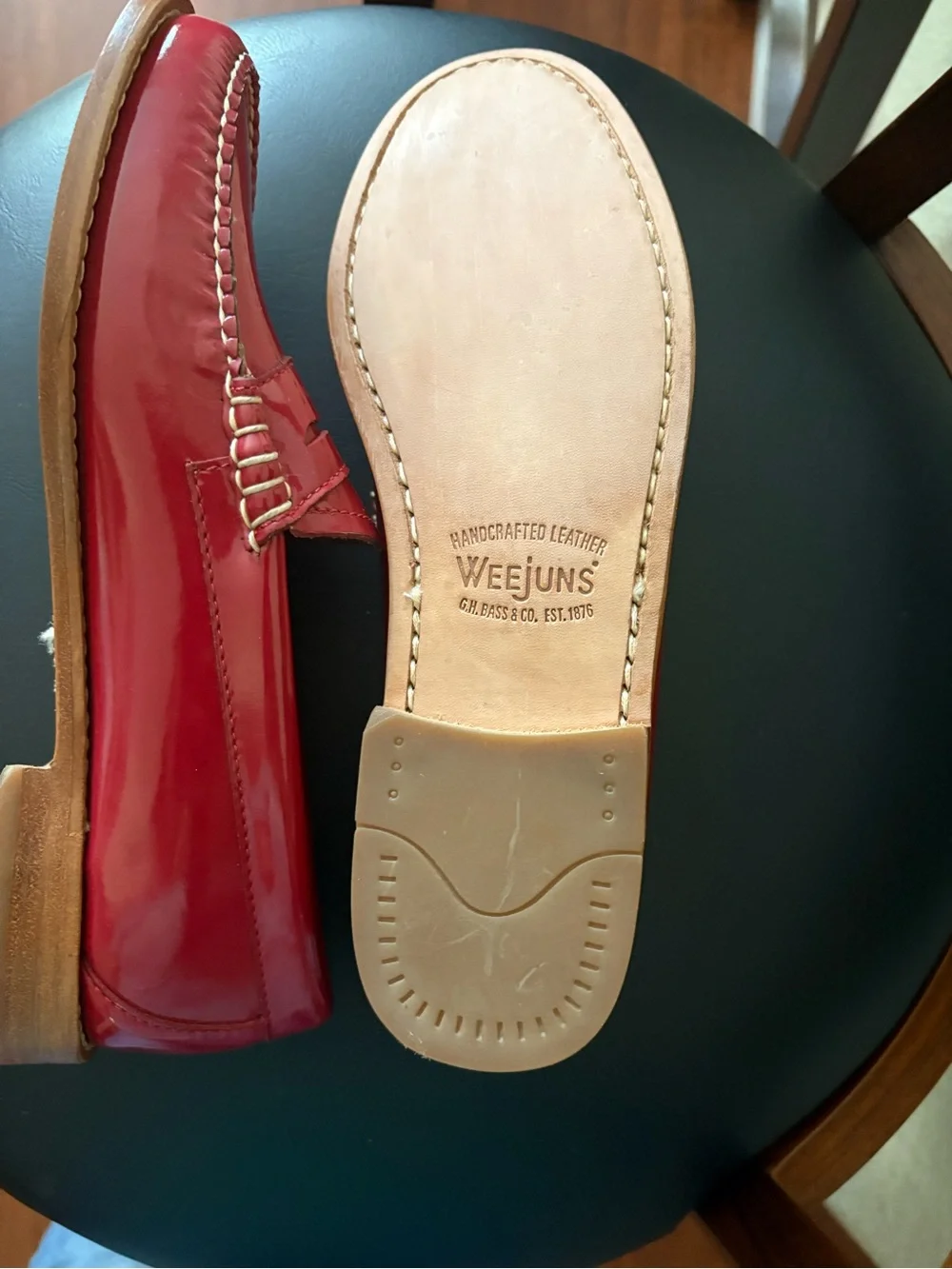 G.H. Bass & Co. VEEJuns Red Patent Leather Penny Loafers 6.5M
